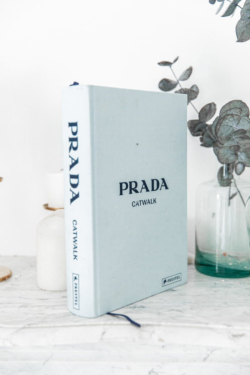 Livre Prada Catwalk